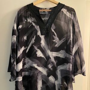 Black and White sheer top from Chicos Size 2